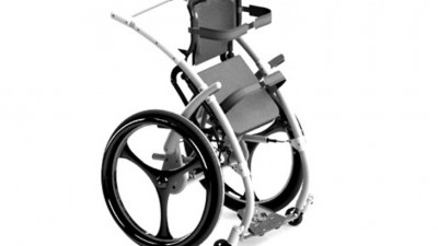 Wózek inwalidzki z&nbsp;funkcją pionizacji z&nbsp;Politechniki otrzymał nagrodę