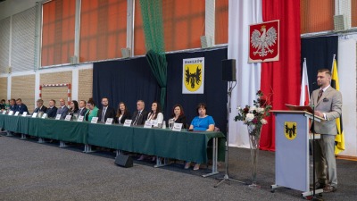 „Samorząd to praca zespołowa”. Burmistrz Wasilkowa Adrian Łuckiewicz zaprzysiężony na&nbsp;nową kadencję